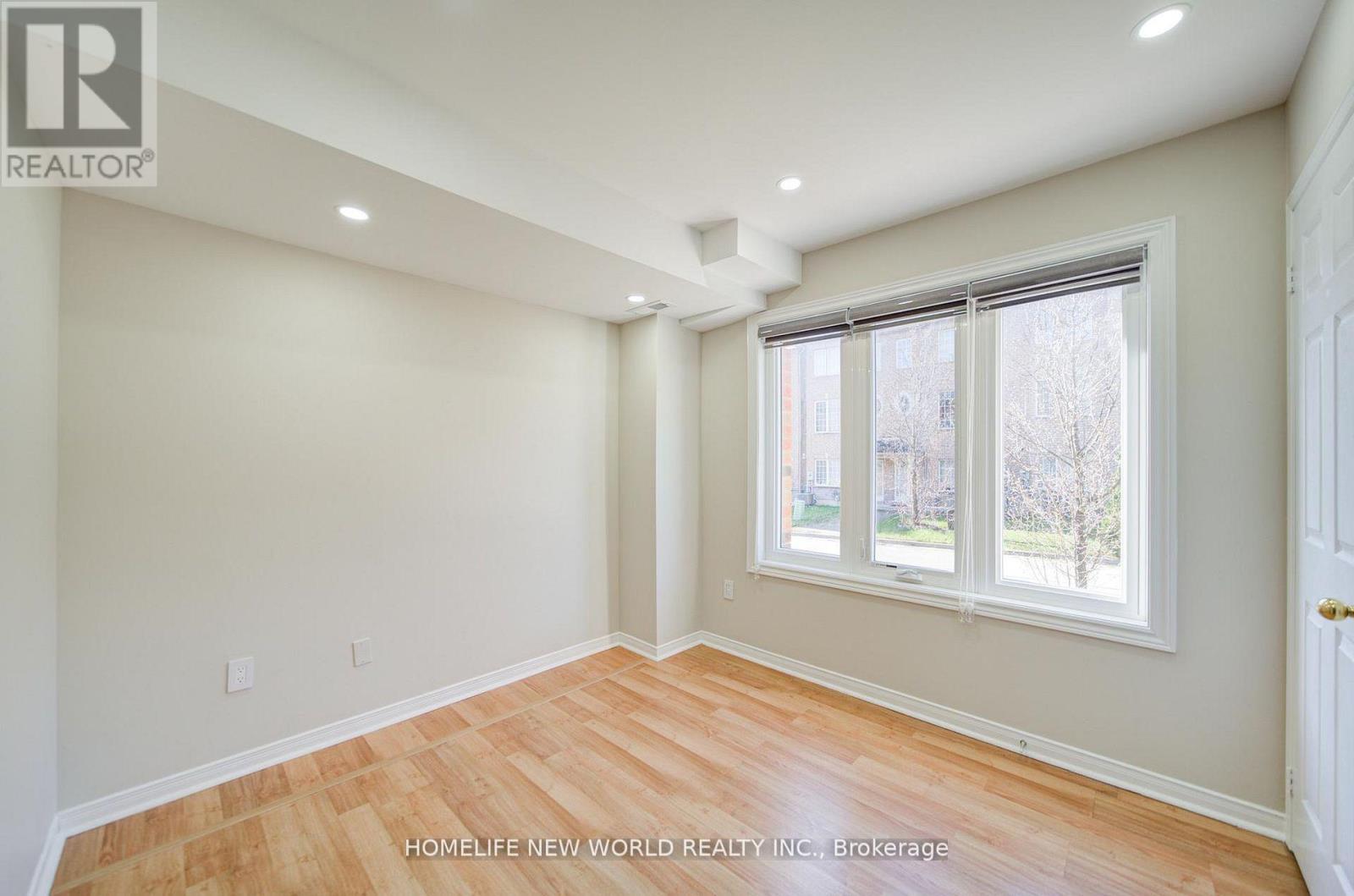 12 Azalea Gateway, Markham, Ontario  L3T 7T8 - Photo 25 - N13136786