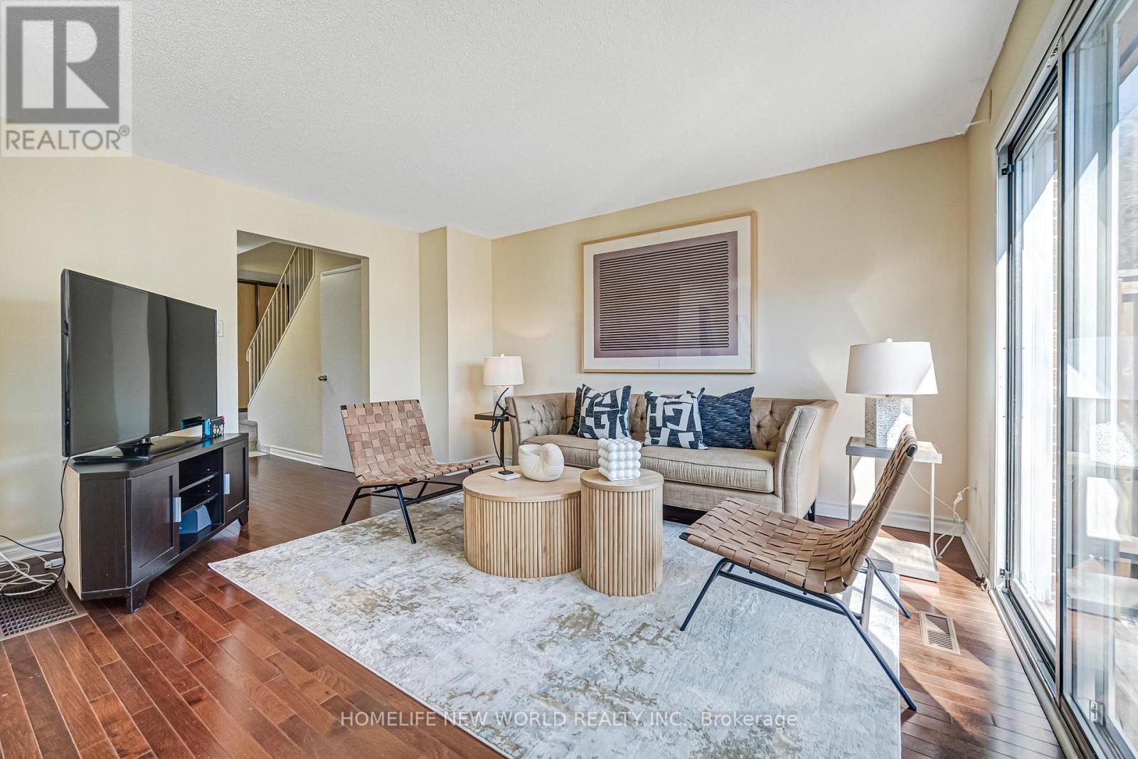 76 Bowman Way, Markham, Ontario  L3T 4Z8 - Photo 13 - N13136868