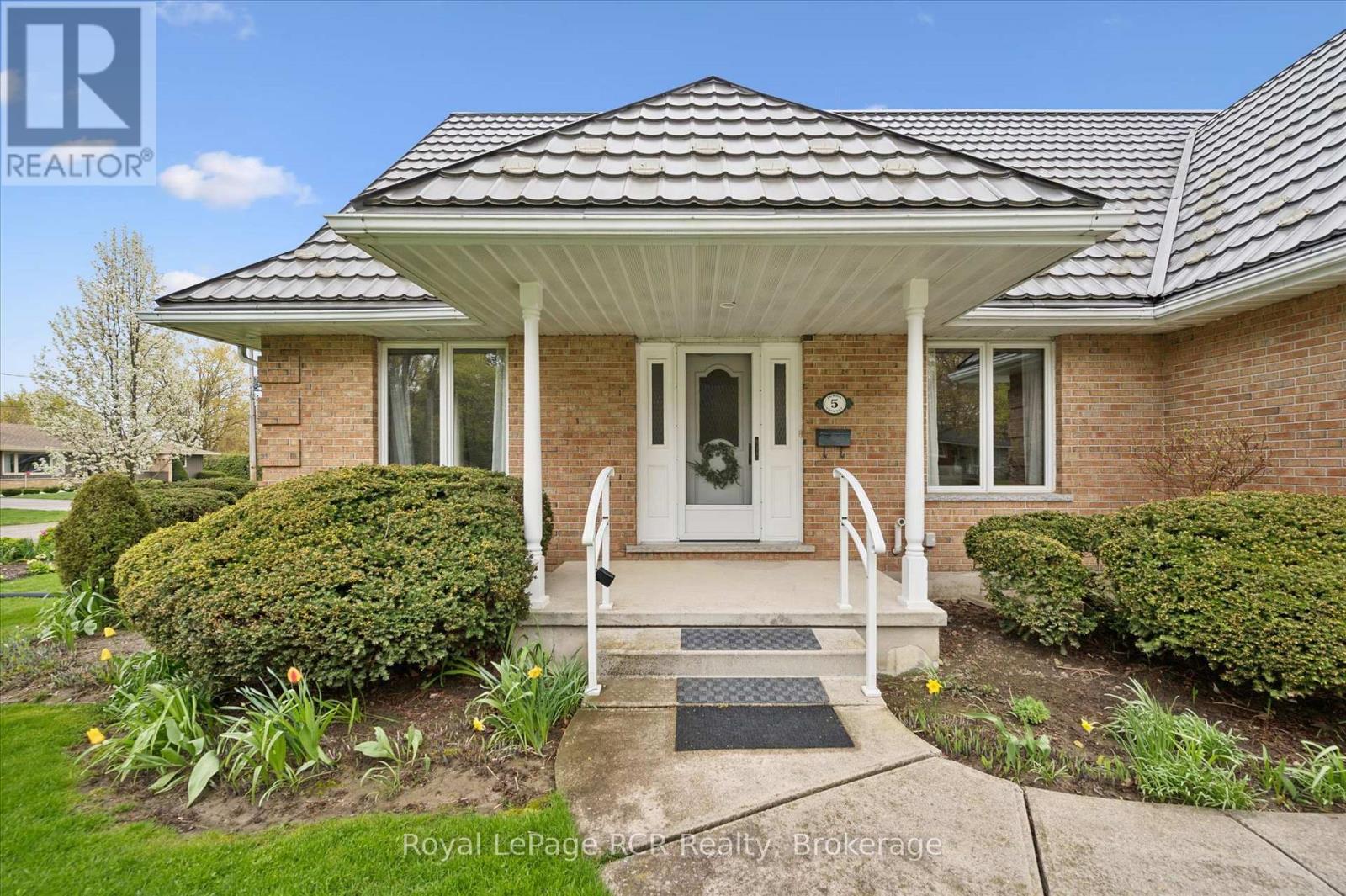 5 Jackson Crescent, North Perth, Ontario  N4W 1K2 - Photo 22 - X13131366