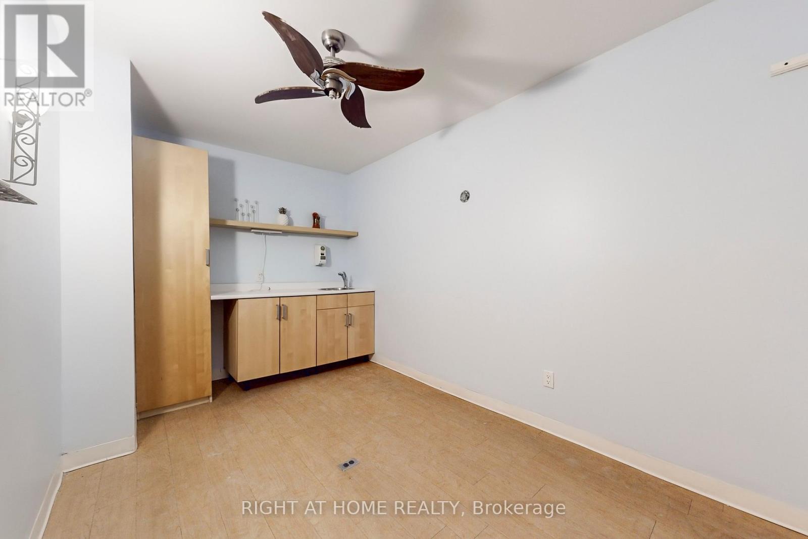 2390a Bloor Street W, Toronto, Ontario  M6S 1P5 - Photo 24 - W12803994