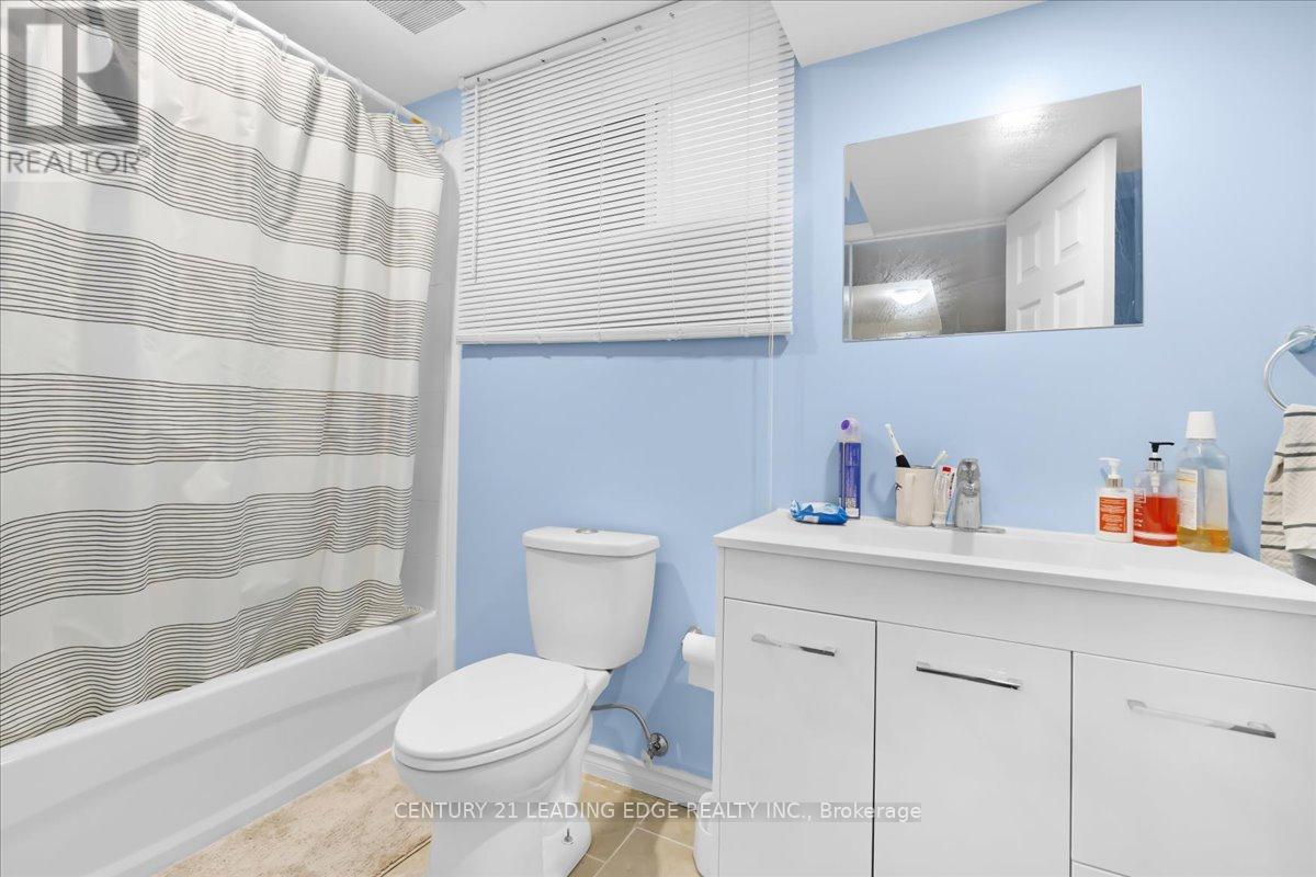 28 Drone Crescent, Guelph, Ontario  N1K 0C1 - Photo 16 - X13135506