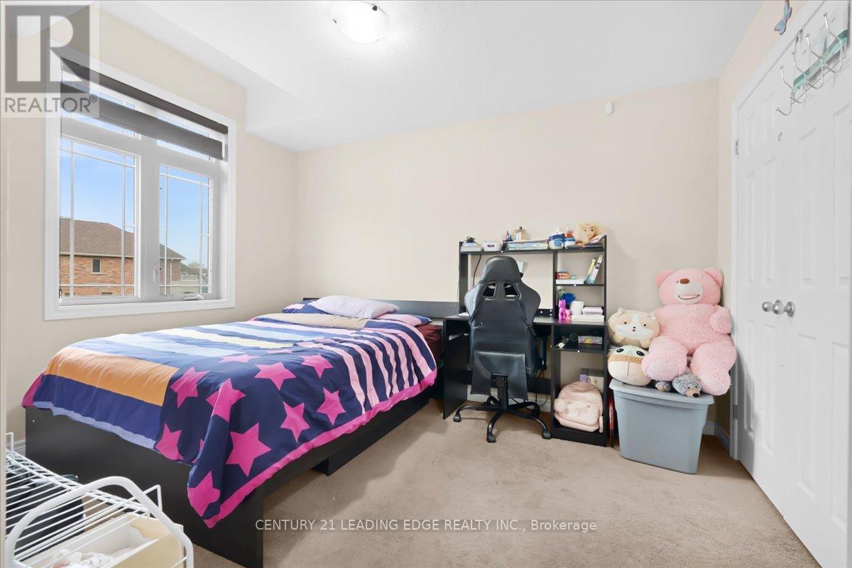 28 Drone Crescent, Guelph, Ontario  N1K 0C1 - Photo 12 - X13135506