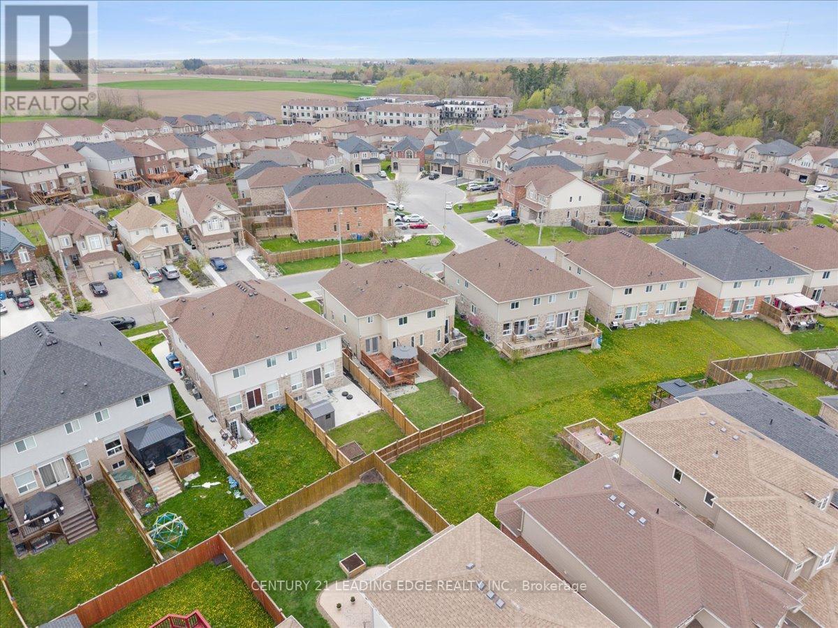 28 Drone Crescent, Guelph, Ontario  N1K 0C1 - Photo 31 - X13135506