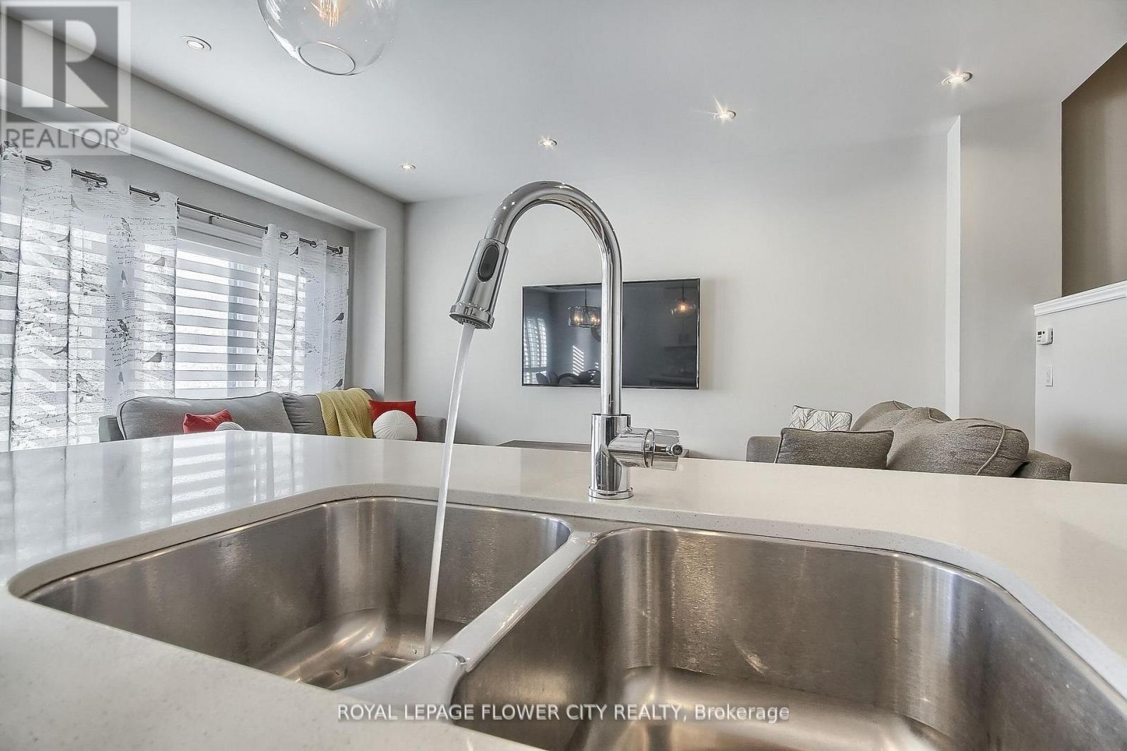 420 Wheat Boom Drive, Oakville, Ontario  L6H 0R6 - Photo 13 - W13136660