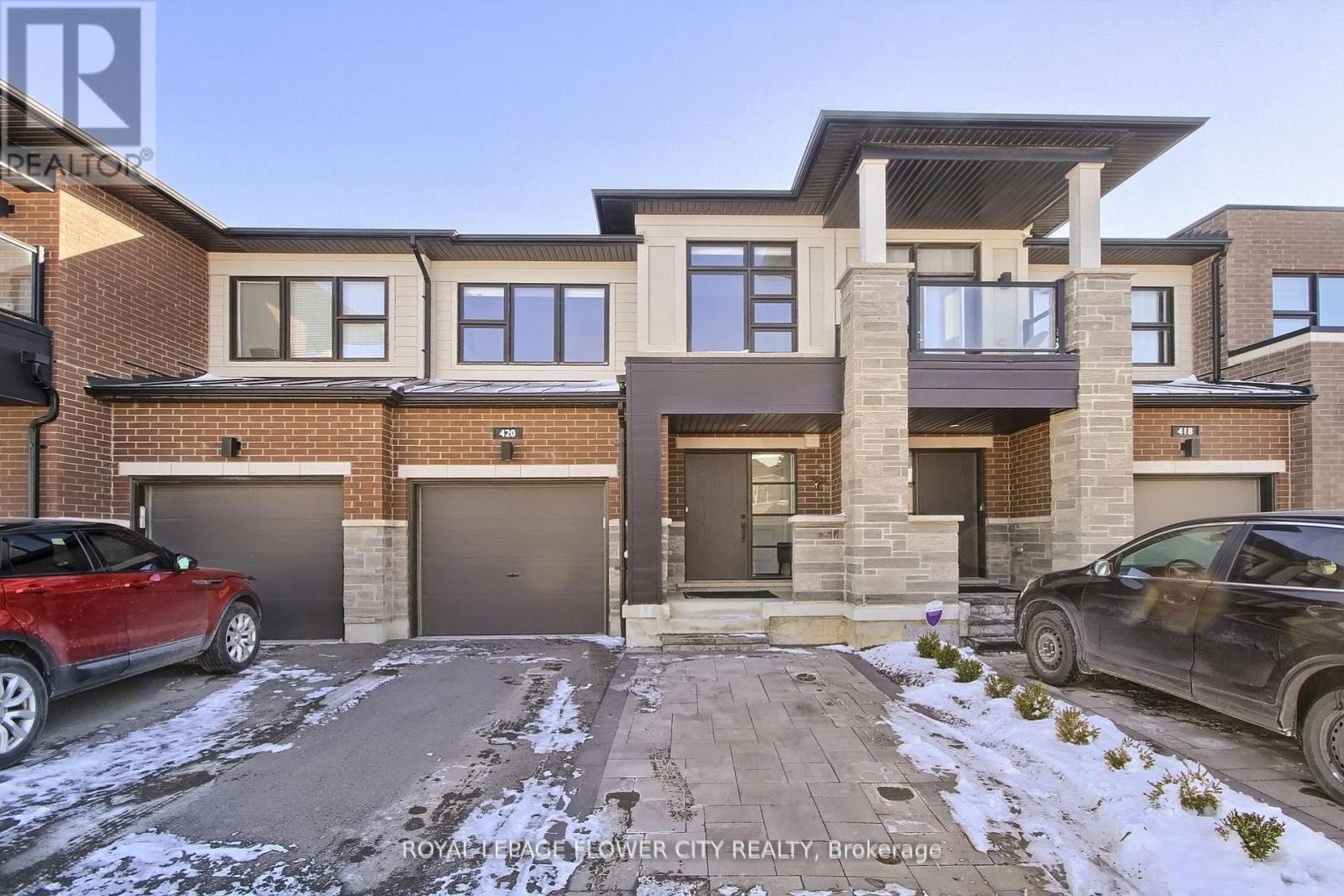 420 Wheat Boom Drive, Oakville, Ontario  L6H 0R6 - Photo 3 - W13136660
