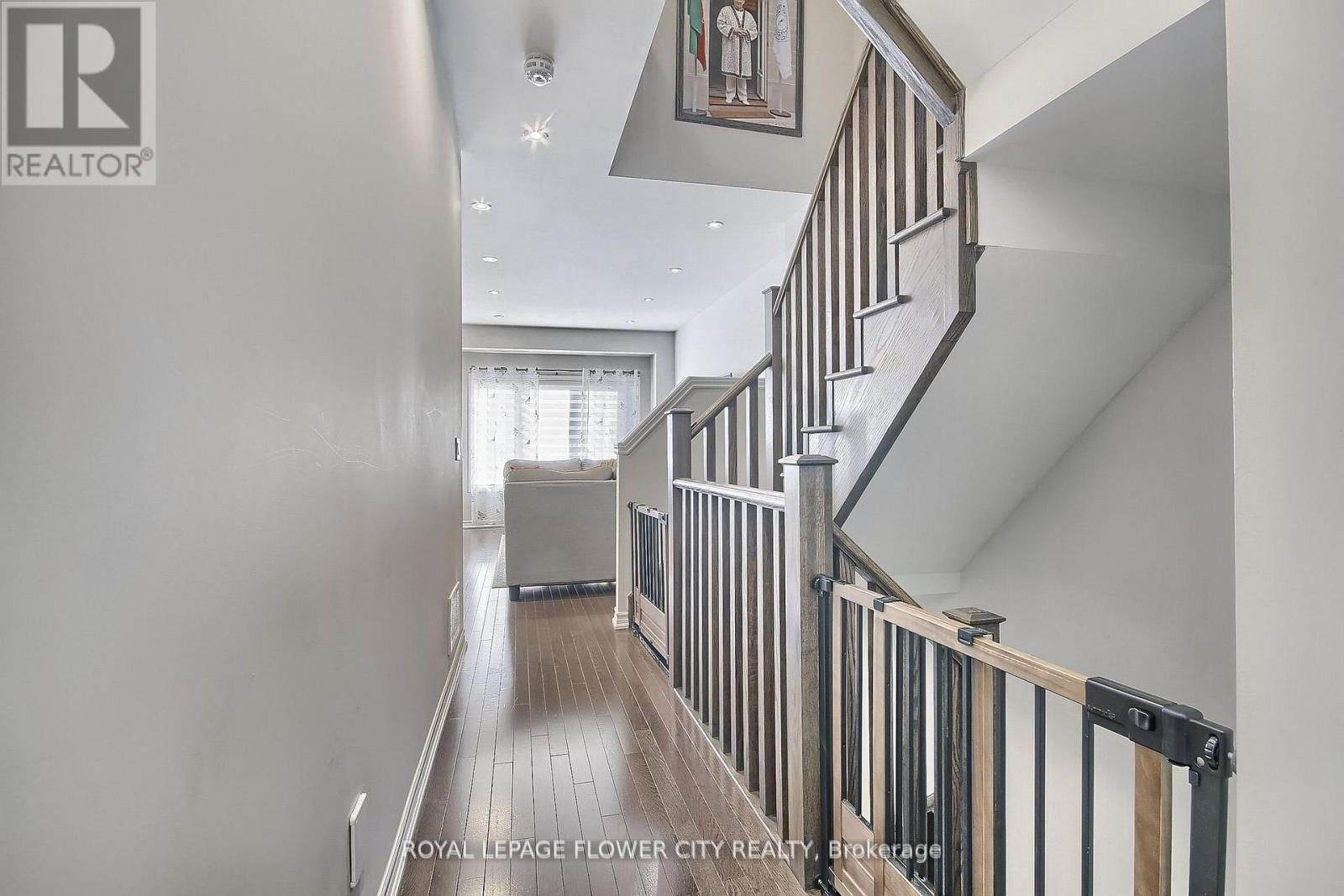 420 Wheat Boom Drive, Oakville, Ontario  L6H 0R6 - Photo 8 - W13136660