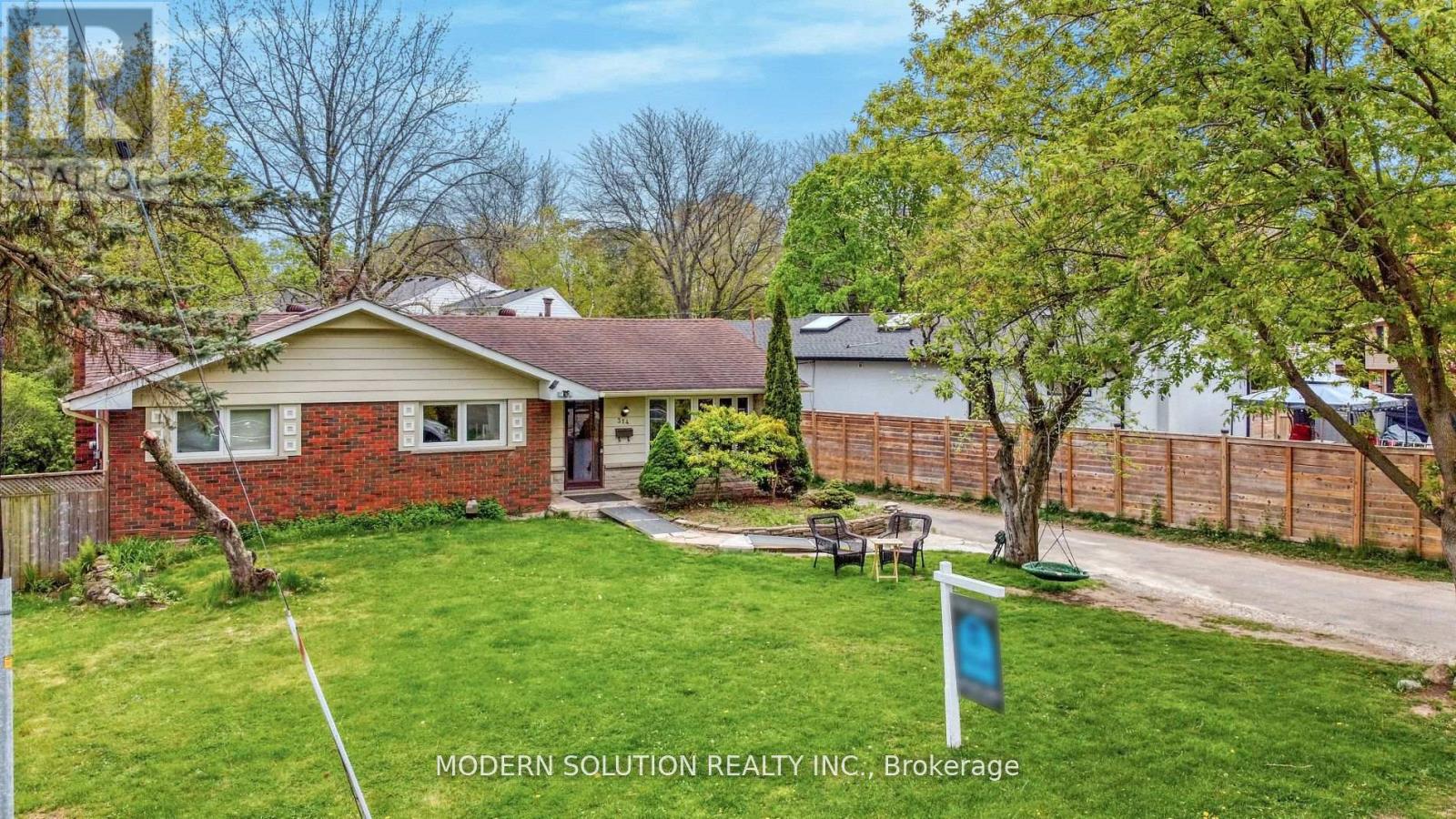 314 Strathcona Drive, Burlington, Ontario  L7L 2E1 - Photo 20 - W13136664