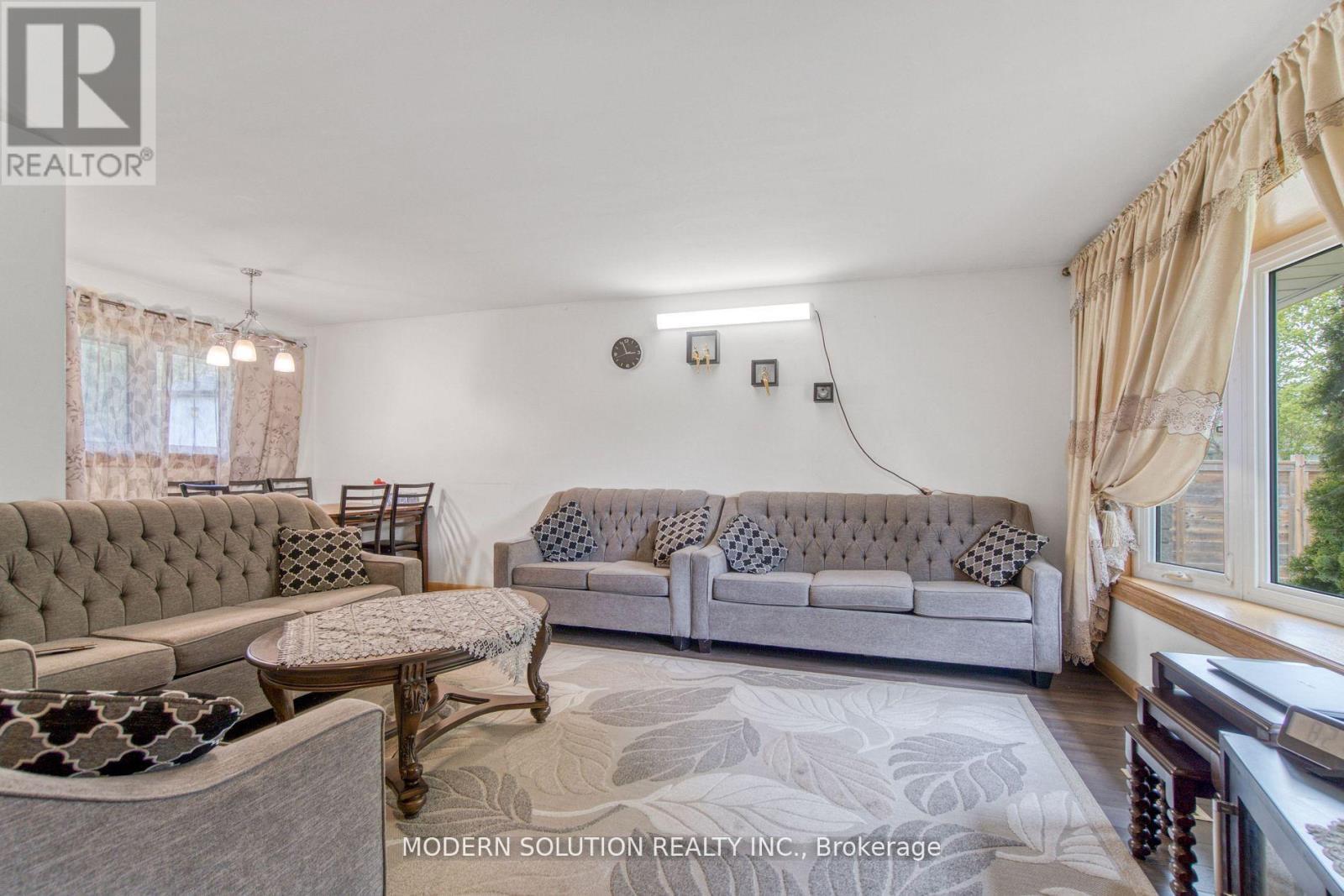 314 Strathcona Drive, Burlington, Ontario  L7L 2E1 - Photo 32 - W13136664