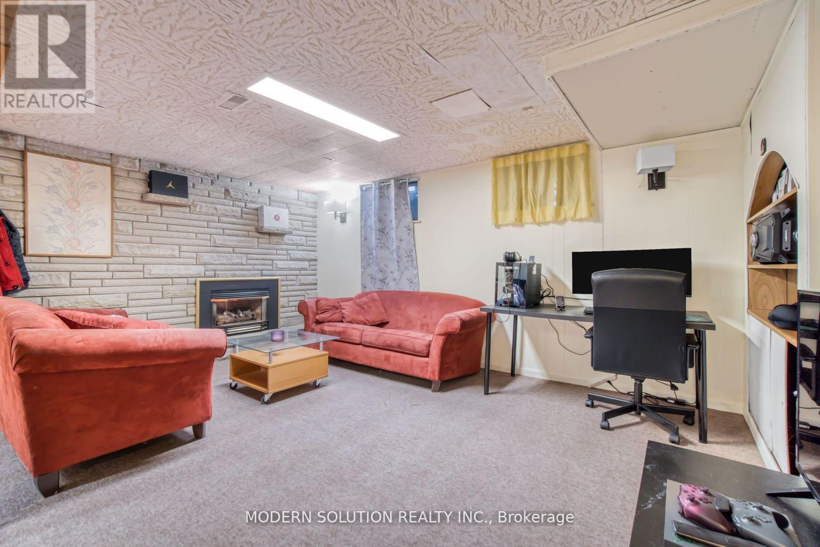 314 Strathcona Drive, Burlington, Ontario  L7L 2E1 - Photo 35 - W13136664
