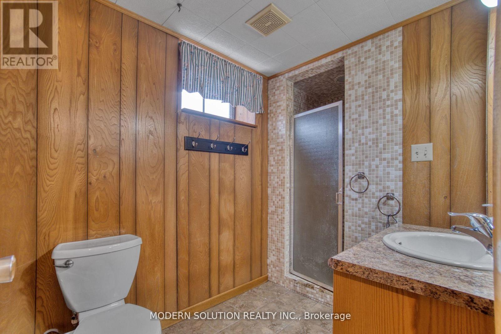 314 Strathcona Drive, Burlington, Ontario  L7L 2E1 - Photo 8 - W13136664