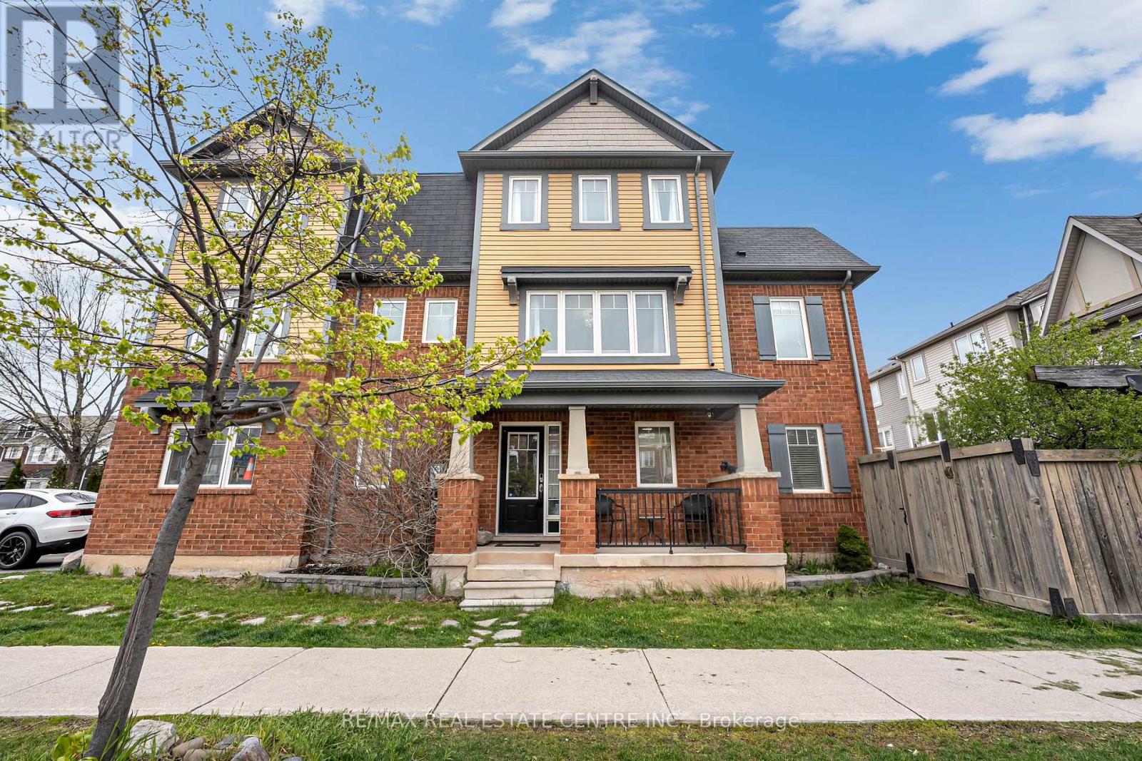 123 BEVINGTON ROAD, Brampton, Ontario