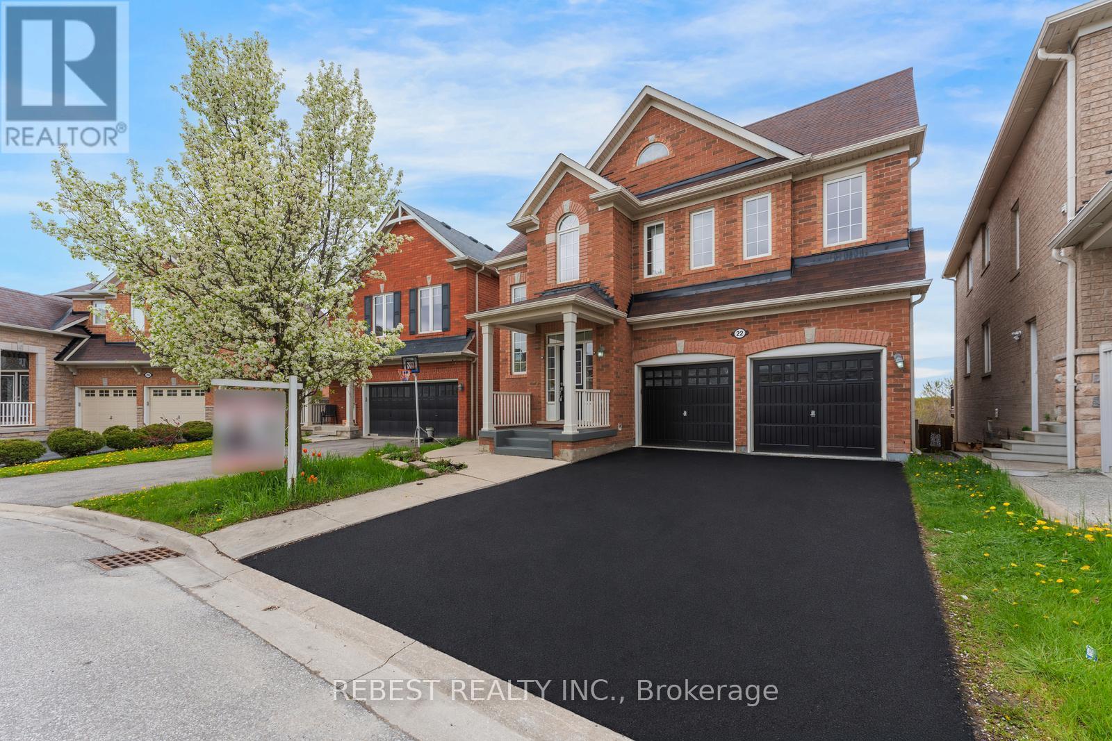 22 BIRCH TREE TRAIL, Brampton, Ontario