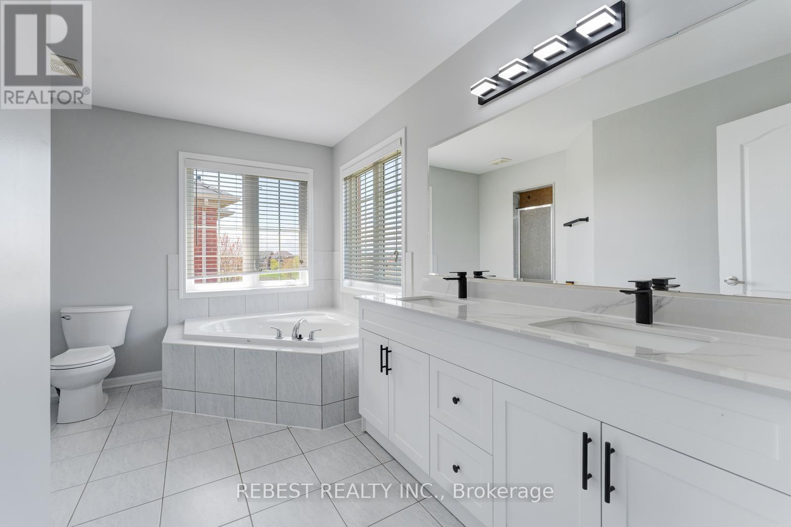 22 Birch Tree Trail, Brampton, Ontario  L6P 3M8 - Photo 24 - W13136846