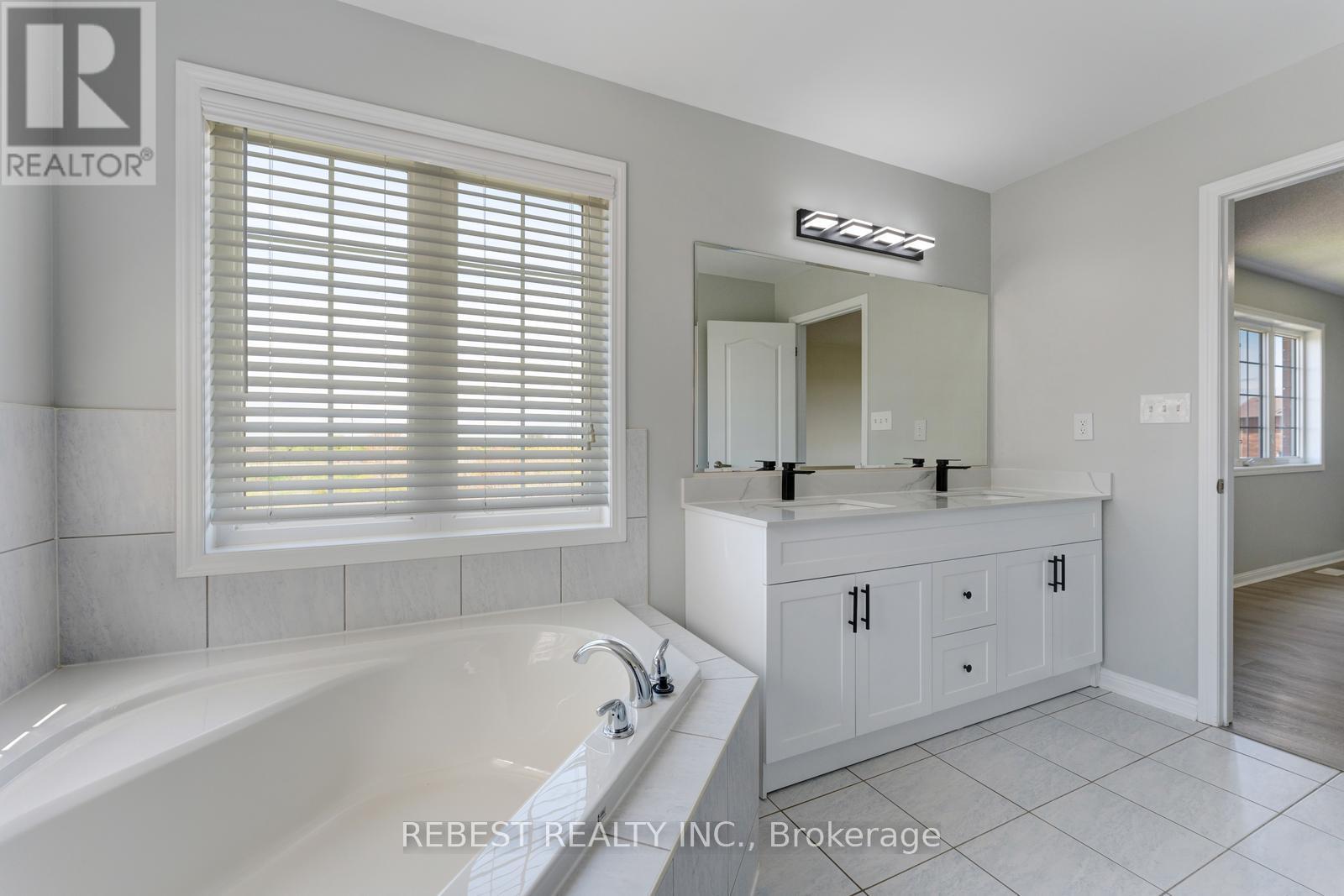 22 Birch Tree Trail, Brampton, Ontario  L6P 3M8 - Photo 26 - W13136846