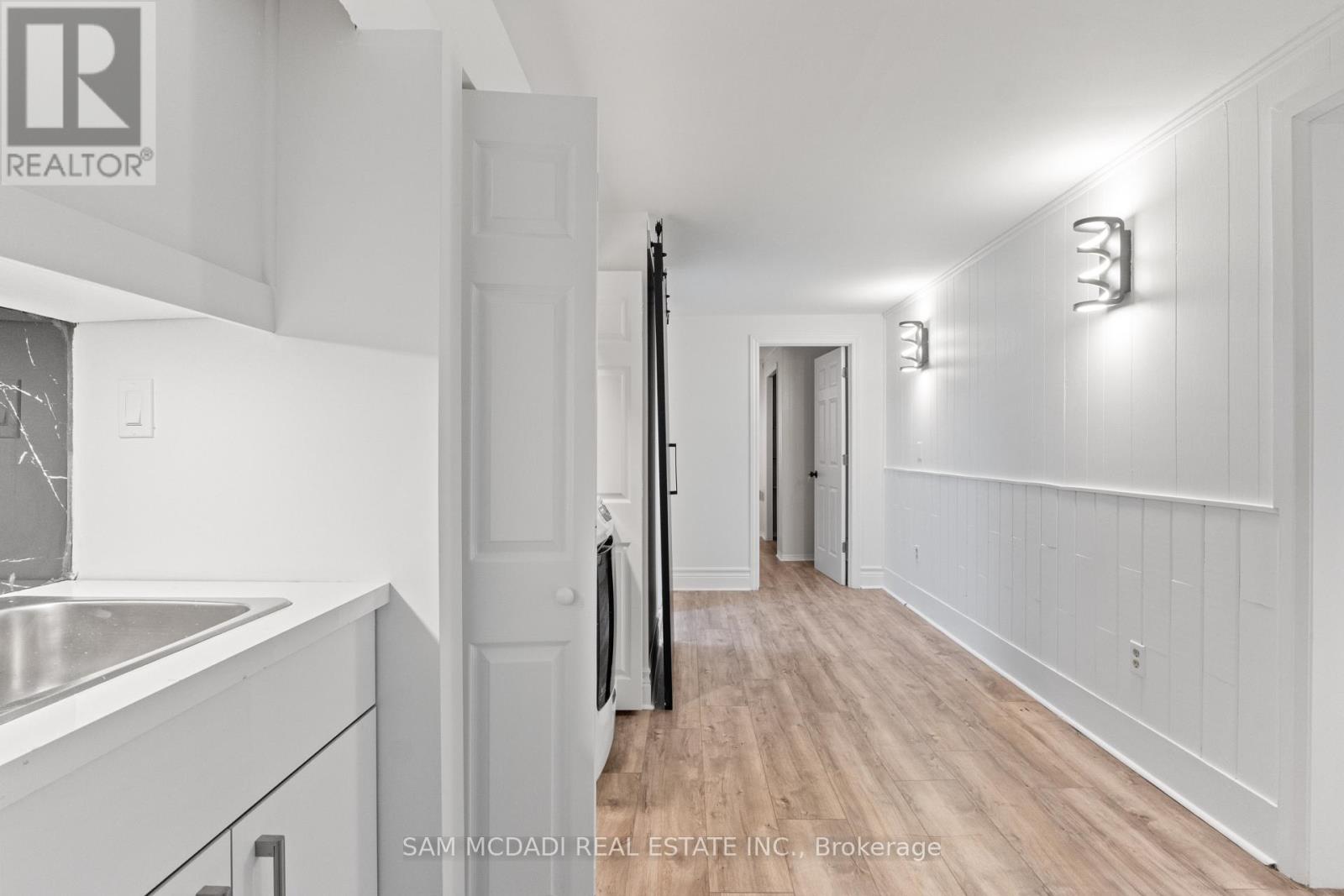 927 Ingersoll Court, Mississauga, Ontario  L5J 2S2 - Photo 25 - W13136852