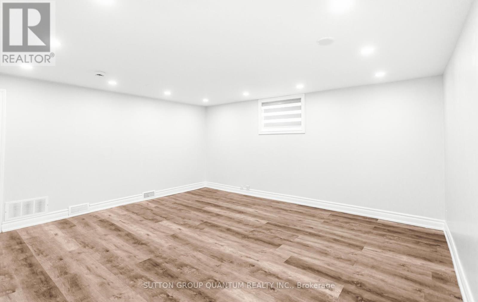 Lower - 313 Ashbury Road E, Oakville, Ontario  L6K 2M2 - Photo 6 - W13136876