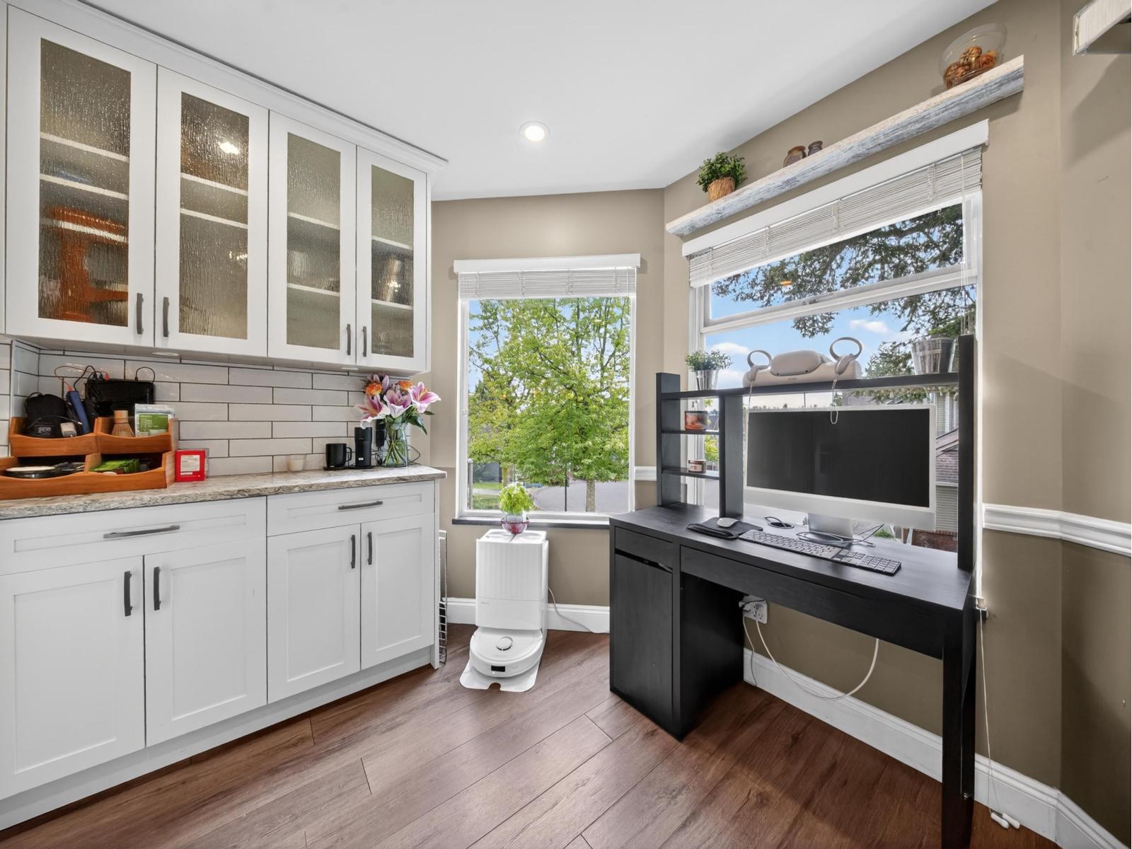512 13900 Hyland Road, Surrey, British Columbia  V3W 2C3 - Photo 11 - R3124026