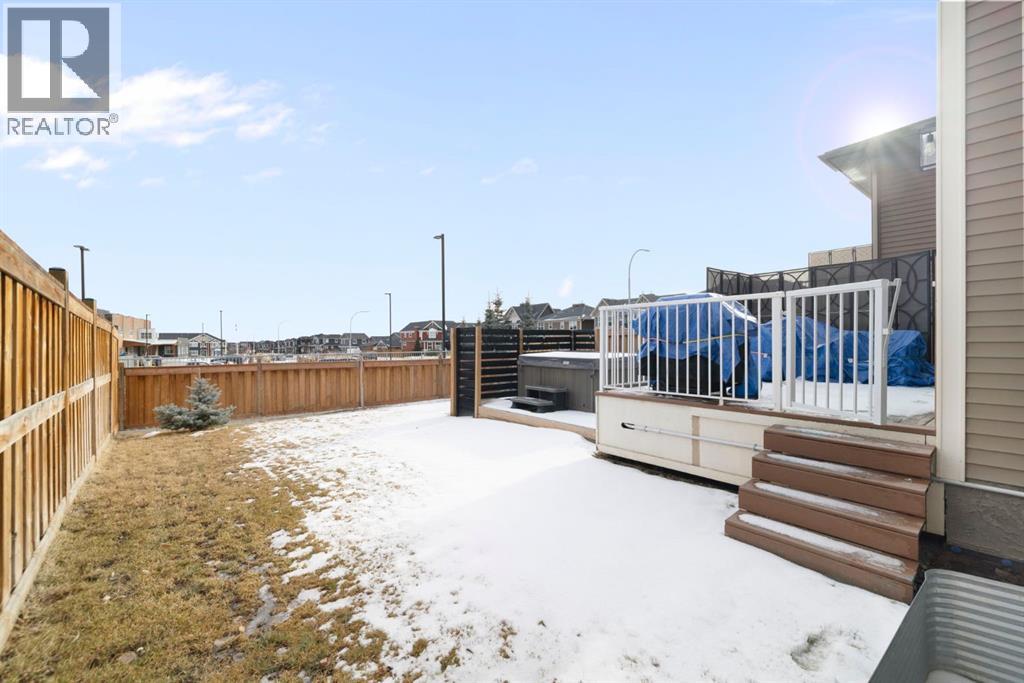 8 Emberside Glen, Cochrane, Alberta  T4C 2L6 - Photo 42 - A2282601