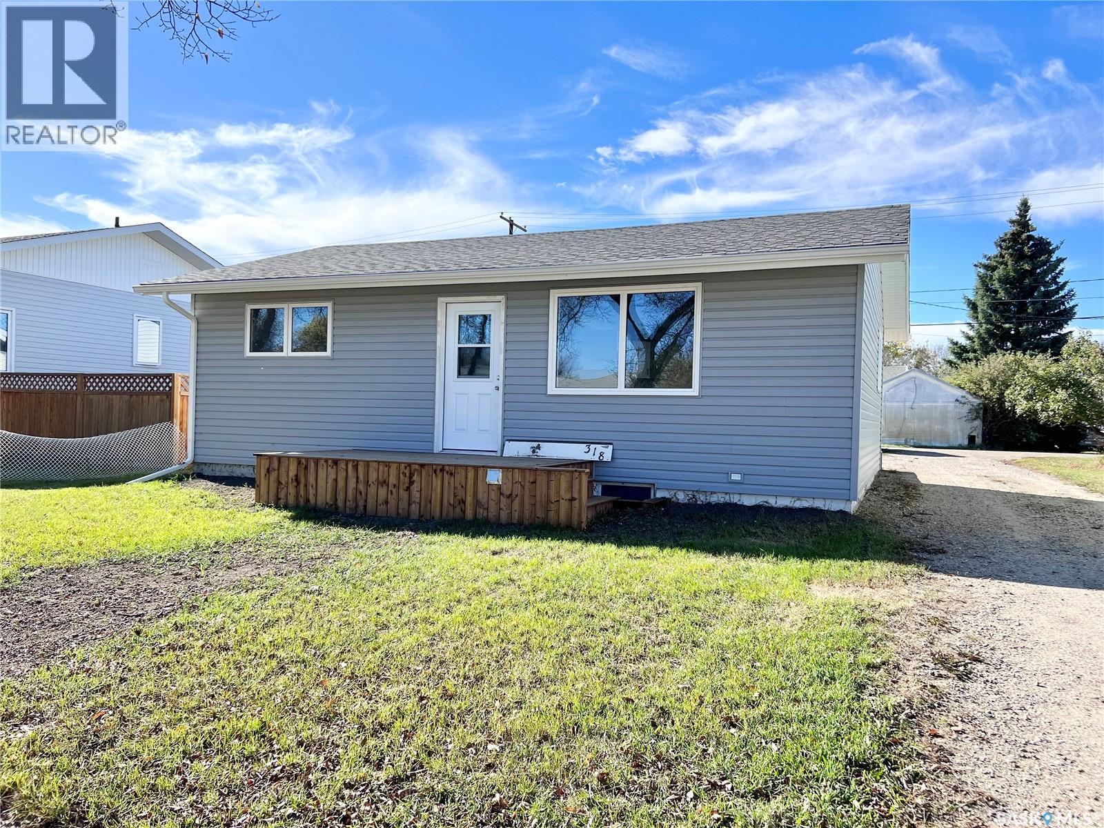 318 McTavish STREET, Outlook, Saskatchewan