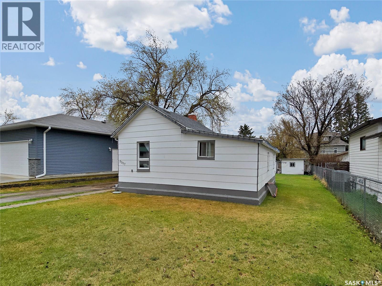 2007 10th STREET, Rosthern, Saskatchewan