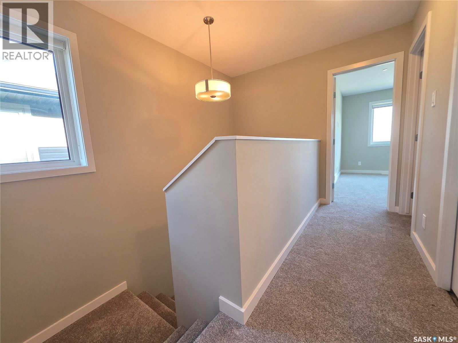 553 Douglas Drive, Swift Current, Saskatchewan  S9H 5R6 - Photo 13 - SK036118