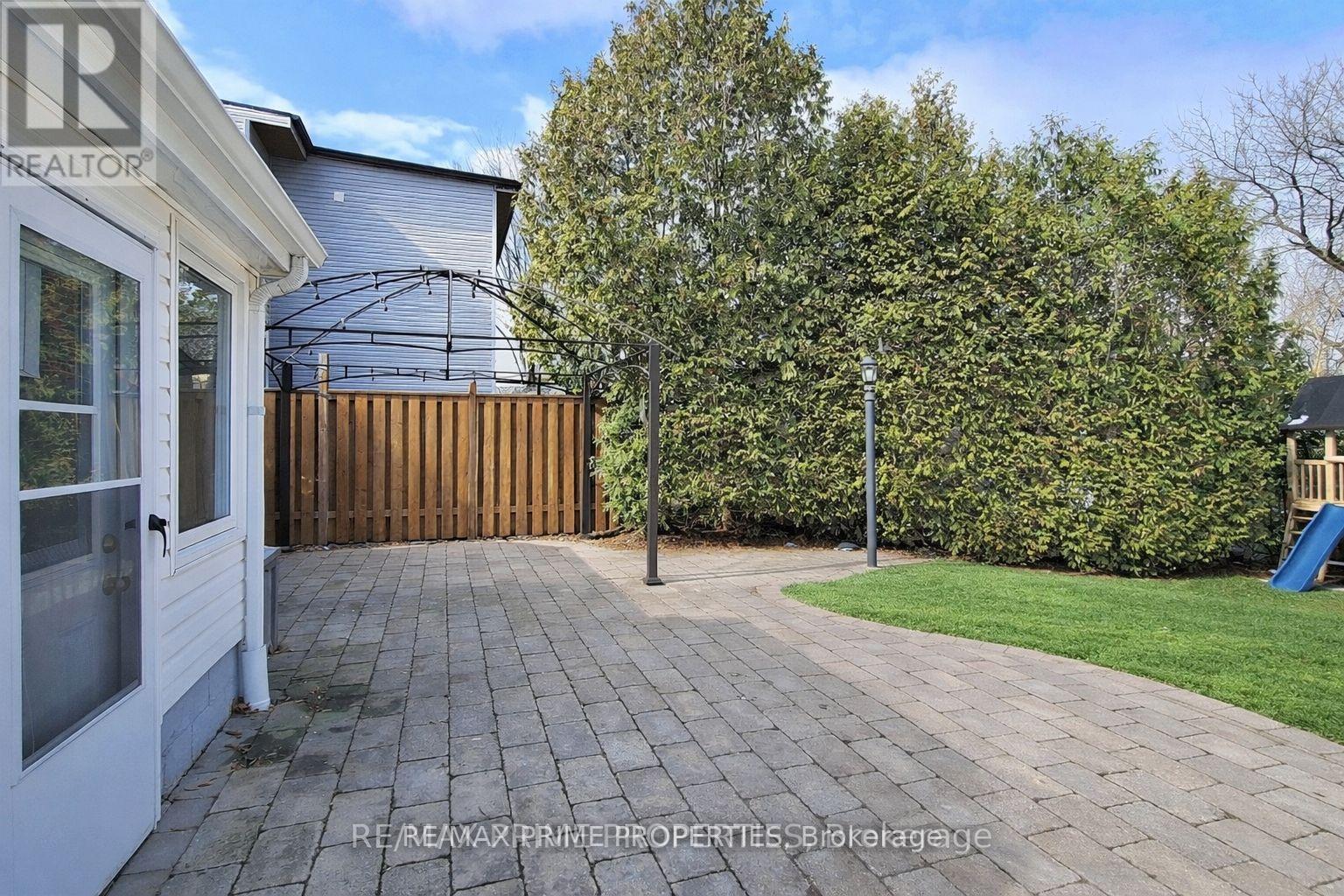 17 Tardree Place, Toronto, Ontario  M1R 3X2 - Photo 23 - E12977542