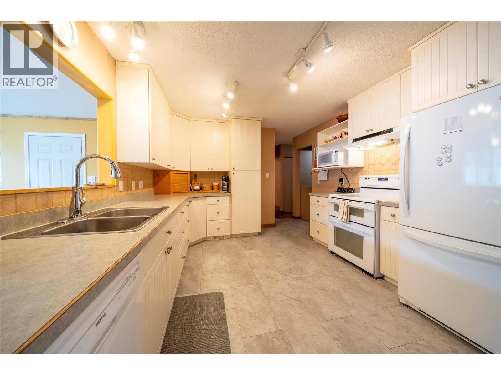 1277 Mesa Vista Drive, Ashcroft, British Columbia  V0K 1A0 - Photo 8 - 10387511