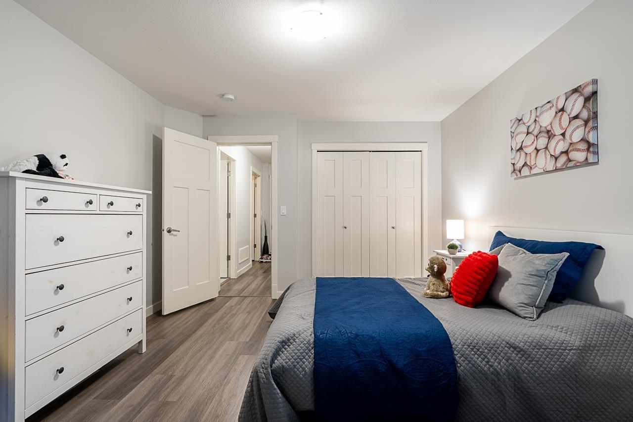 27563 27a Avenue, Langley, British Columbia  V4W 0C4 - Photo 24 - R3123837
