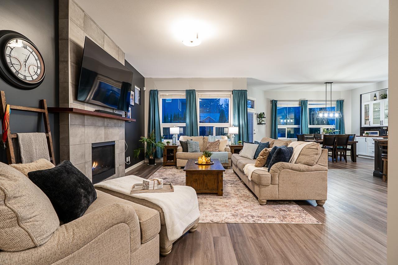 27563 27a Avenue, Langley, British Columbia  V4W 0C4 - Photo 10 - R3123837
