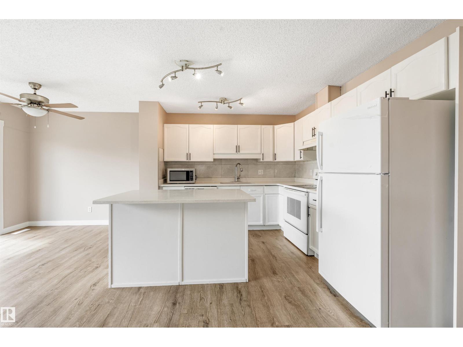 2131 37b Av Nw Nw, Edmonton, Alberta  T6T 1R7 - Photo 12 - E4488147