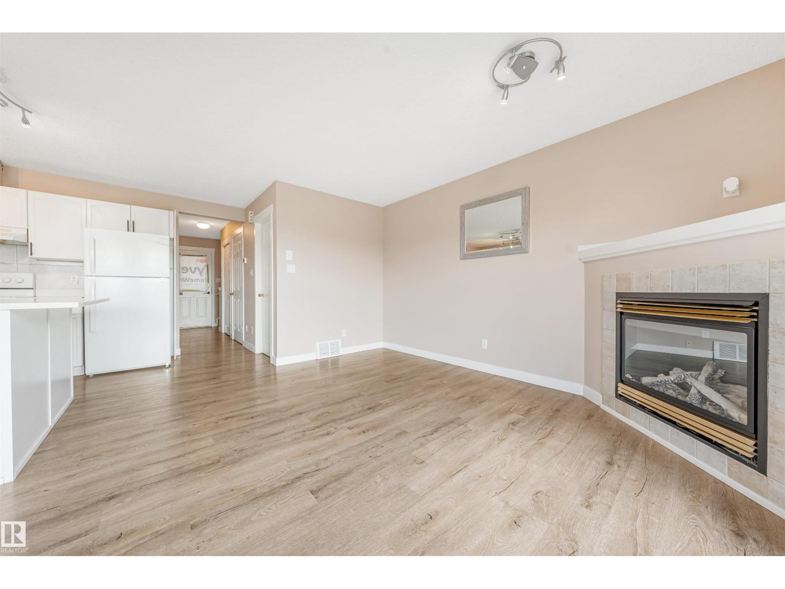 2131 37b Av Nw Nw, Edmonton, Alberta  T6T 1R7 - Photo 7 - E4488147