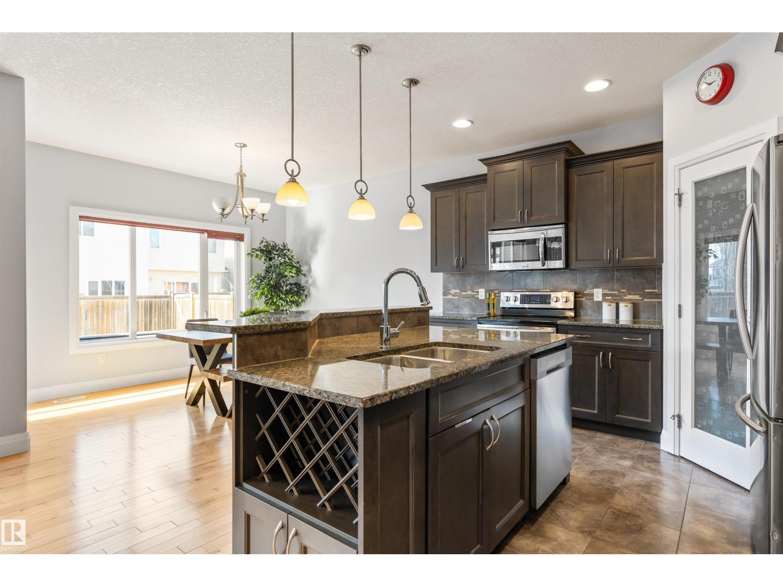 8910 97 Av, Morinville, Alberta  T8R 2N7 - Photo 8 - E4488150