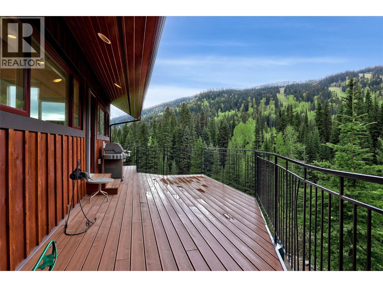 2402 Fairways Drive, Sun Peaks, British Columbia  V0E 5N0 - Photo 18 - 10387739