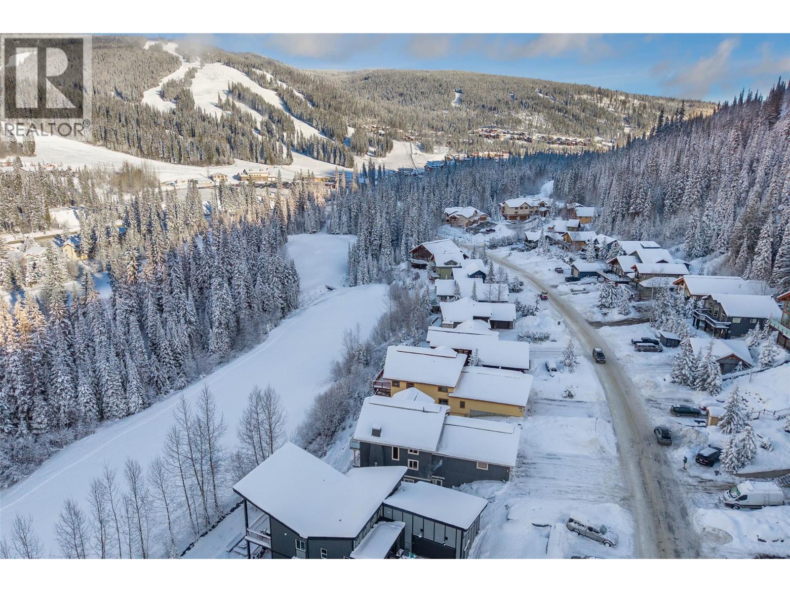 2402 Fairways Drive, Sun Peaks, British Columbia  V0E 5N0 - Photo 75 - 10387739
