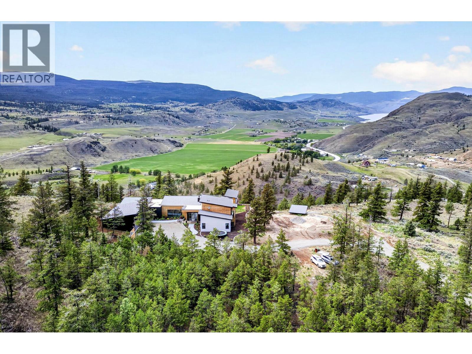 879 Deer Drive, Kamloops, British Columbia  V1S 1Z9 - Photo 8 - 10387751