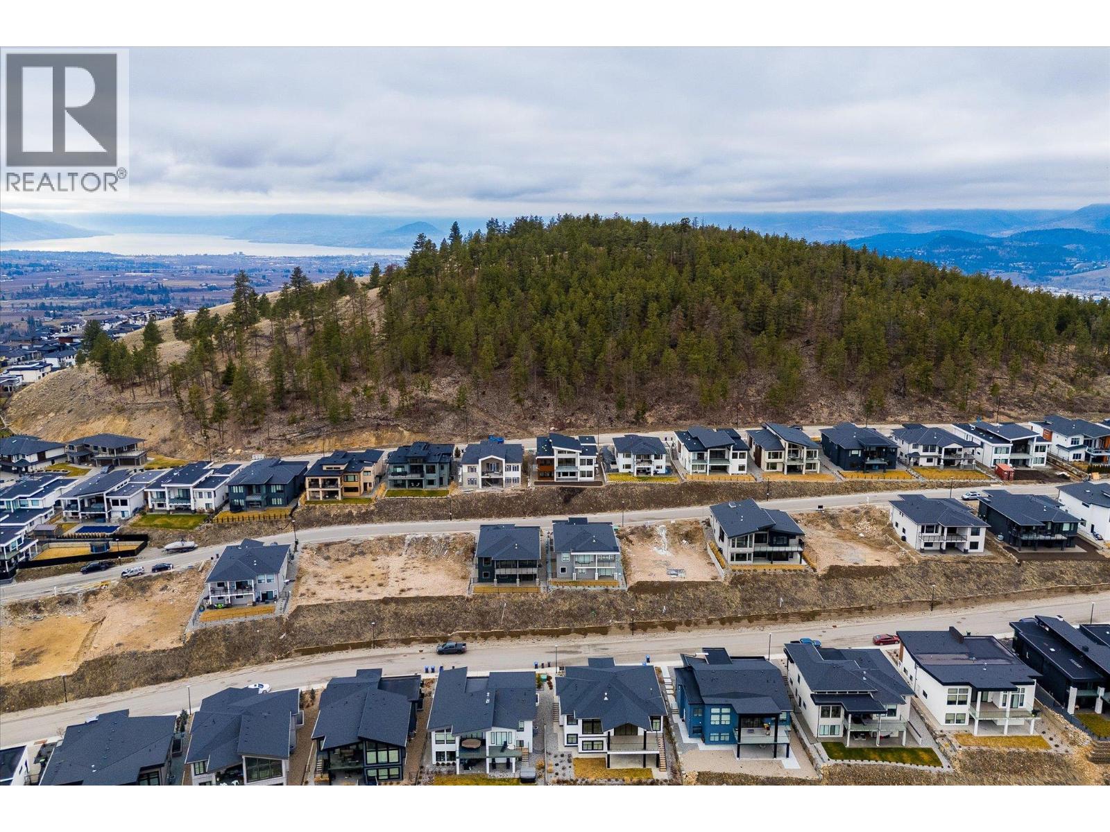 979 Loseth Drive, Kelowna, British Columbia  V1P 0A1 - Photo 63 - 10386423