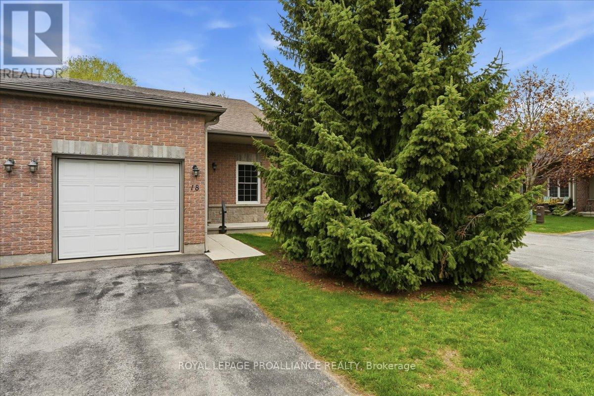 18 - 1 Rosemary Court, Prince Edward County, Ontario  K0K 2T0 - Photo 2 - X13136784