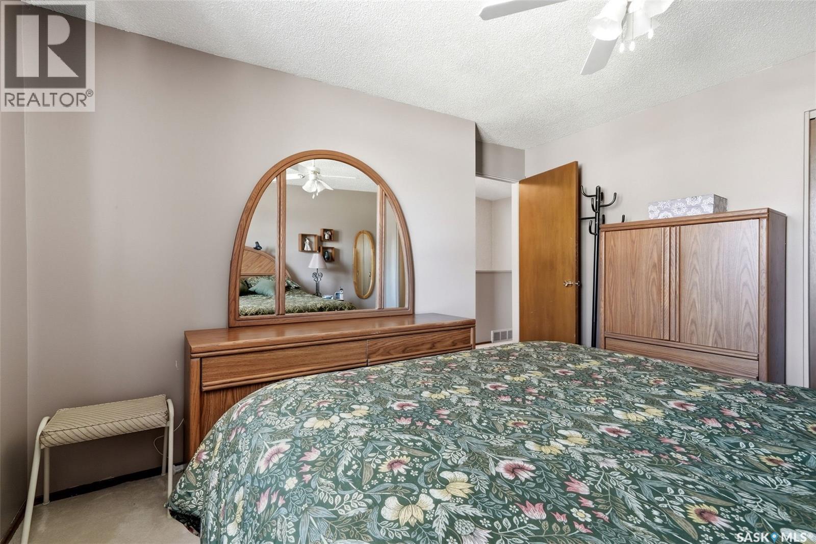 41 Spruceview Road, Regina, Saskatchewan  S4R 0E1 - Photo 15 - SK036005