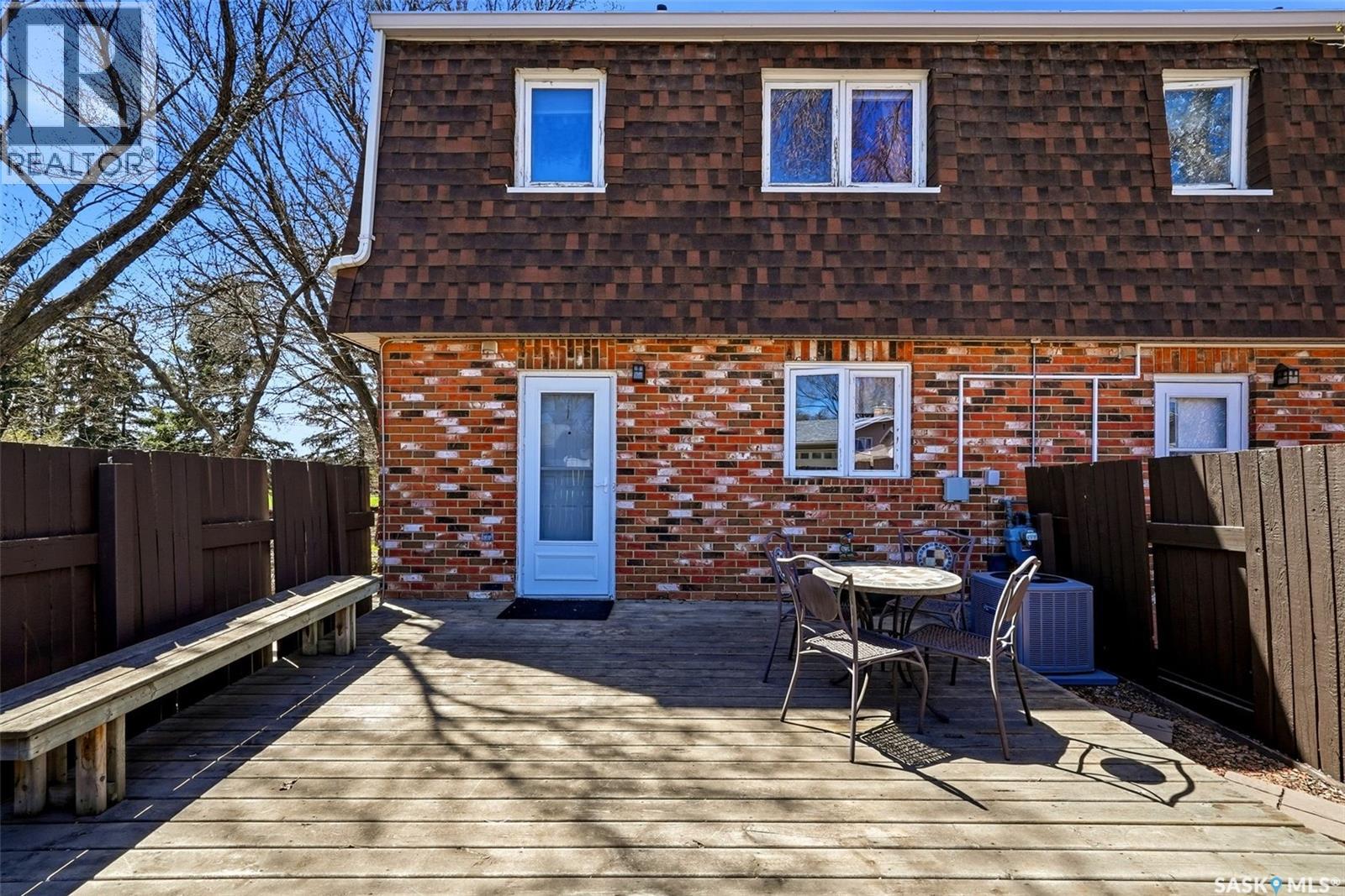 41 Spruceview Road, Regina, Saskatchewan  S4R 0E1 - Photo 29 - SK036005