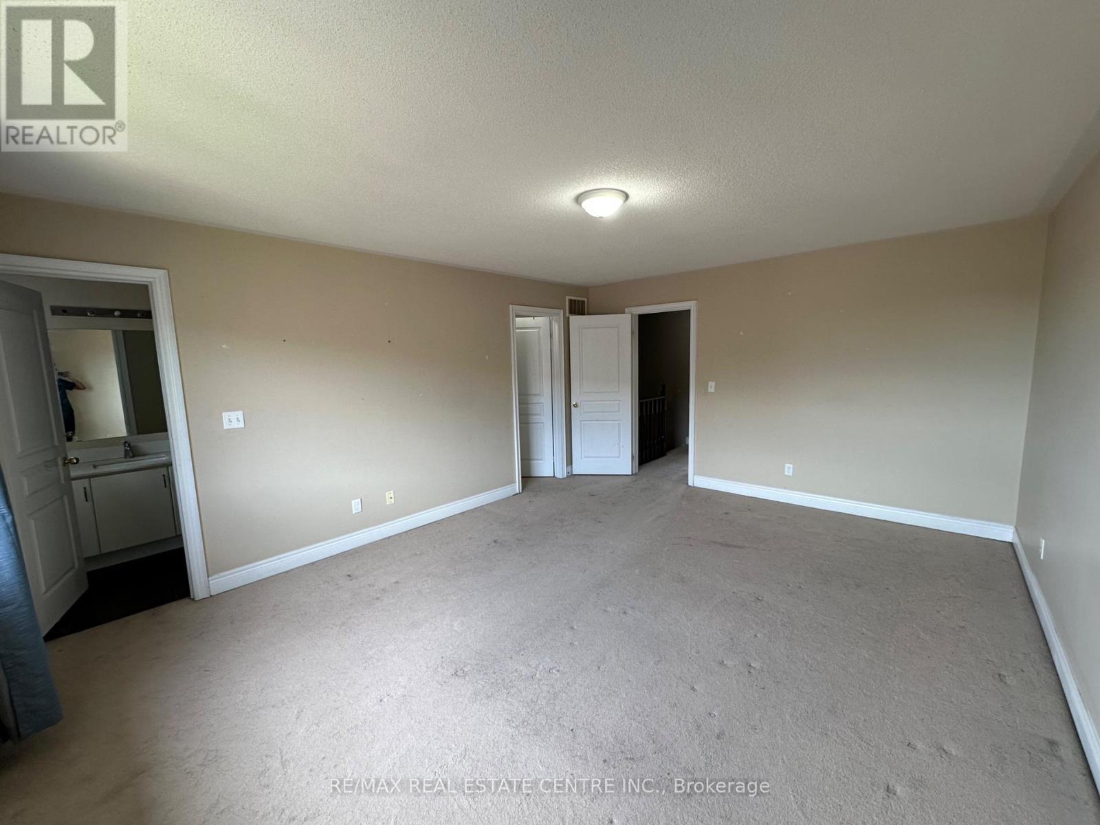 2491 Postmaster Drive, Oakville, Ontario  L6M 0L5 - Photo 19 - W12919564