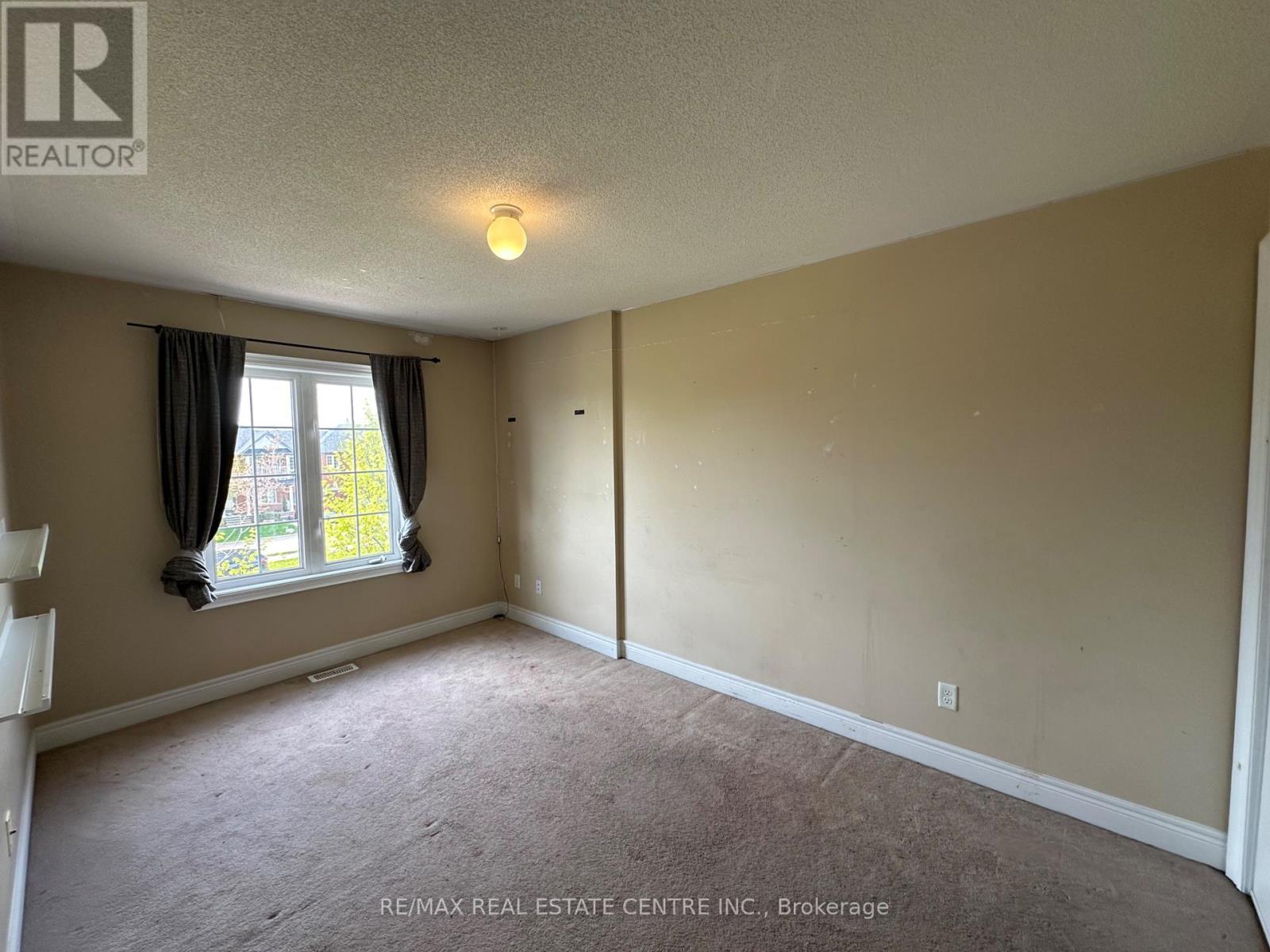 2491 Postmaster Drive, Oakville, Ontario  L6M 0L5 - Photo 22 - W12919564