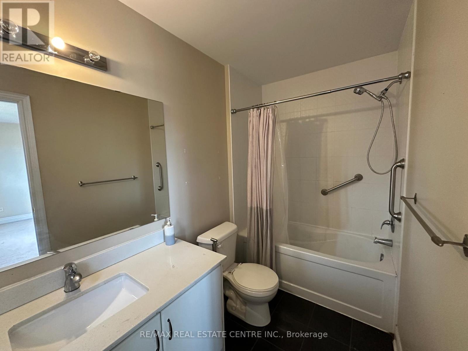 2491 Postmaster Drive, Oakville, Ontario  L6M 0L5 - Photo 21 - W12919564