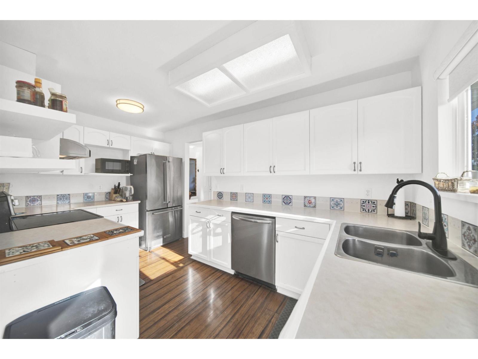 107 15501 89a Avenue, Surrey, British Columbia  V3R 0Z5 - Photo 11 - R3123628