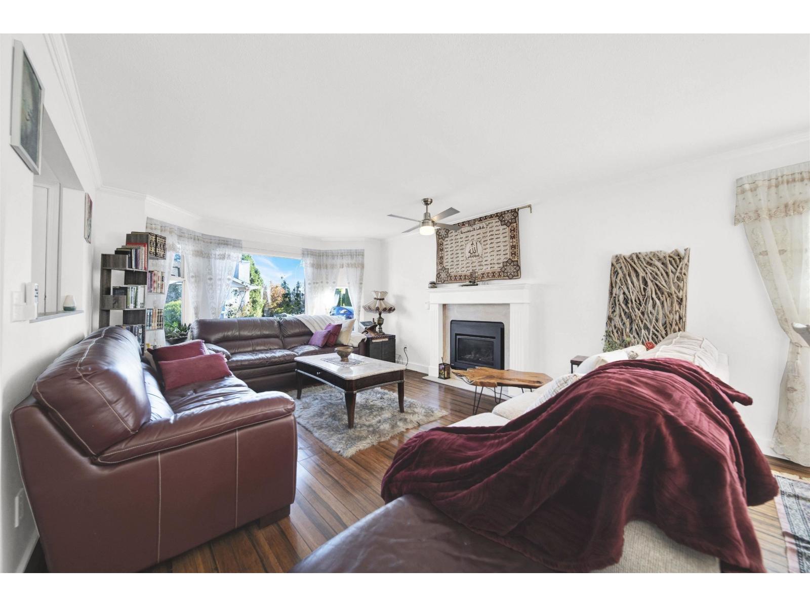 107 15501 89a Avenue, Surrey, British Columbia  V3R 0Z5 - Photo 3 - R3123628