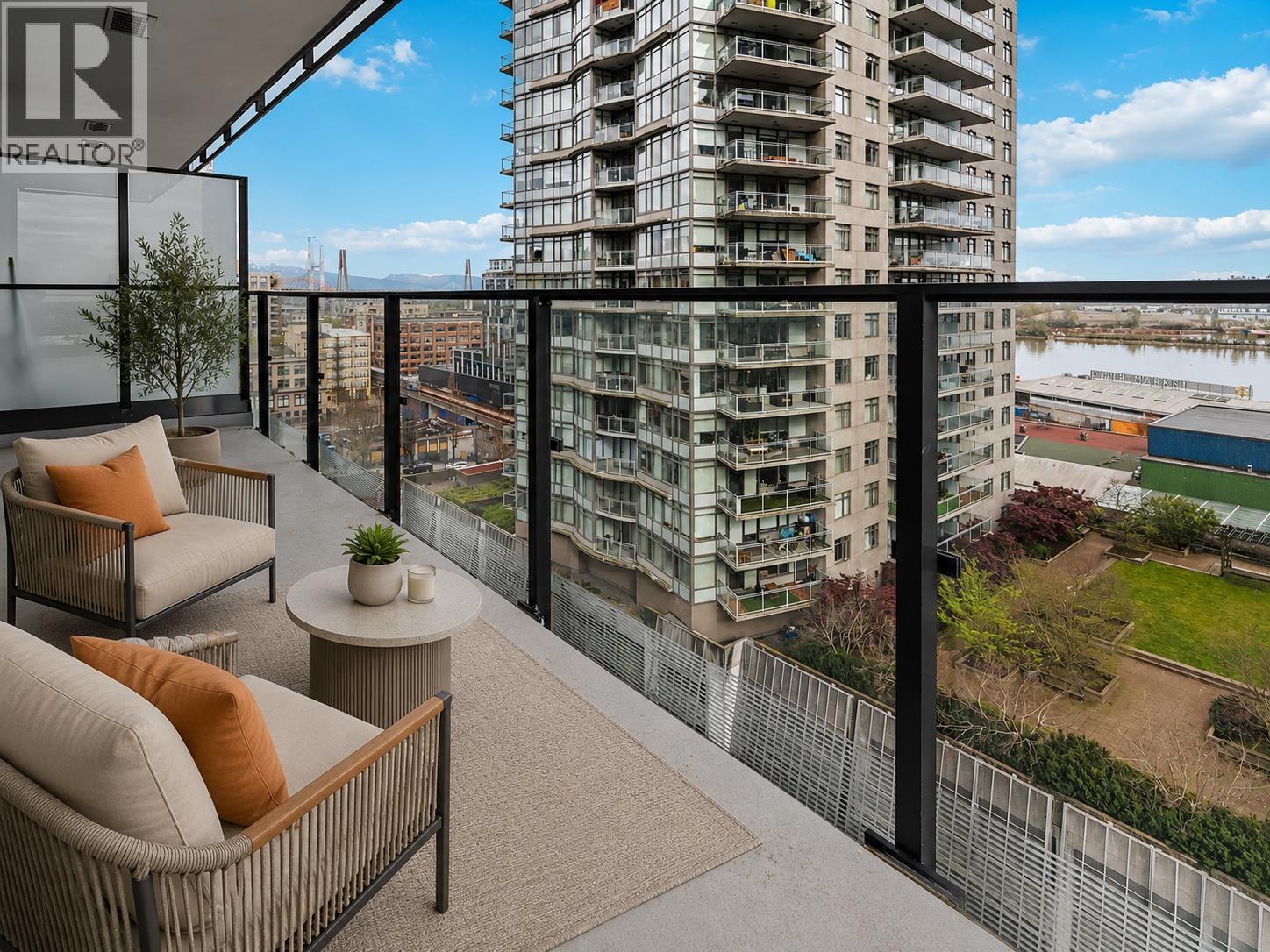 1509 823 Carnarvon Street, New Westminster, British Columbia  V3M 0N5 - Photo 2 - R3115399