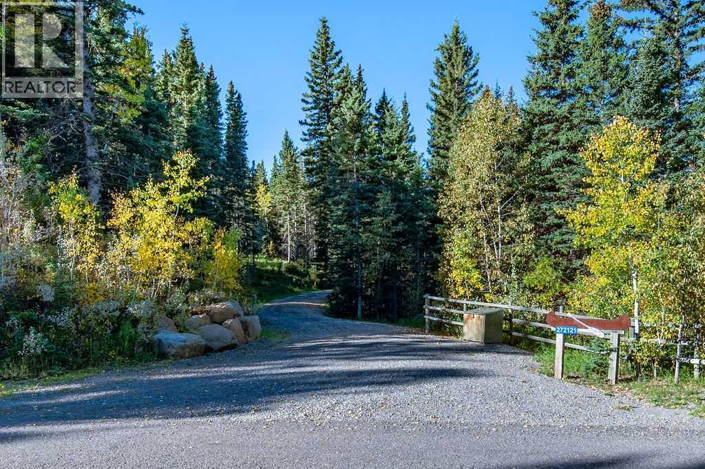 272121 Coalmine Road W, Rural Foothills County, Alberta  T0L 1W4 - Photo 2 - A2309284