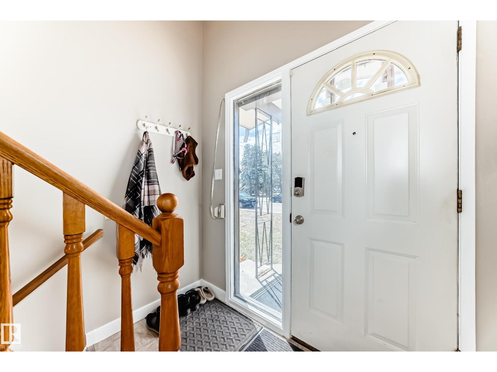 13419 70 St Nw, Edmonton, Alberta  T5C 0K2 - Photo 3 - E4488157