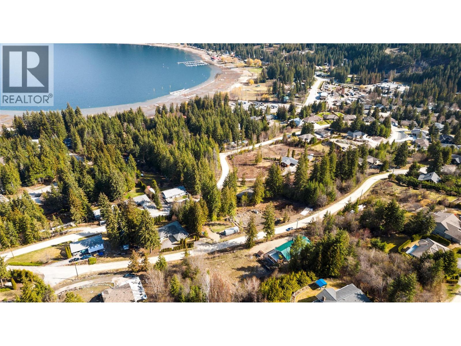 2622 Woodland Place, Blind Bay, British Columbia V0E 1H2 - Photo 3 - 10387770
