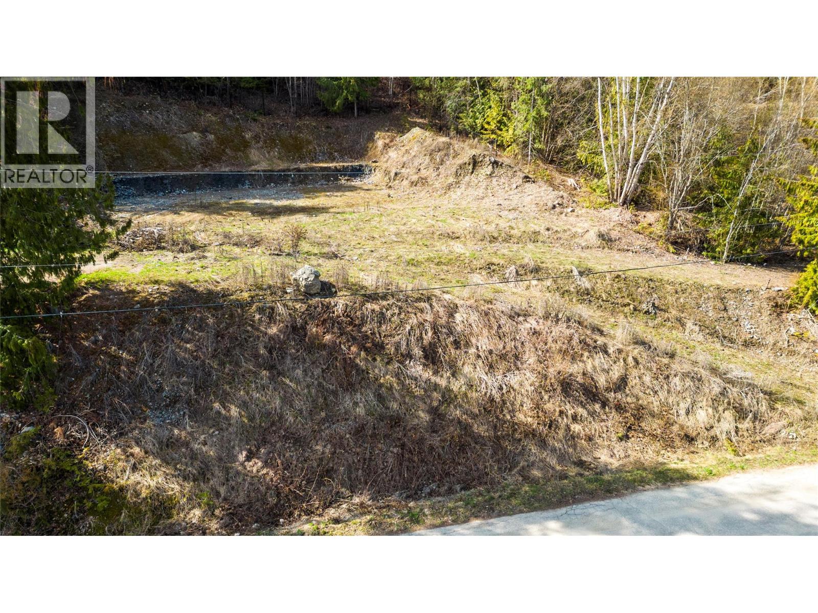 2622 Woodland Place, Blind Bay, British Columbia V0E 1H2 - Photo 9 - 10387770