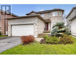 30 LANG DRIVE, Barrie, Ontario
